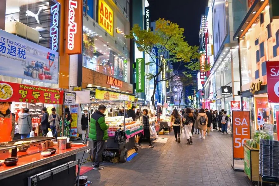 อาหารและของทานเล่น