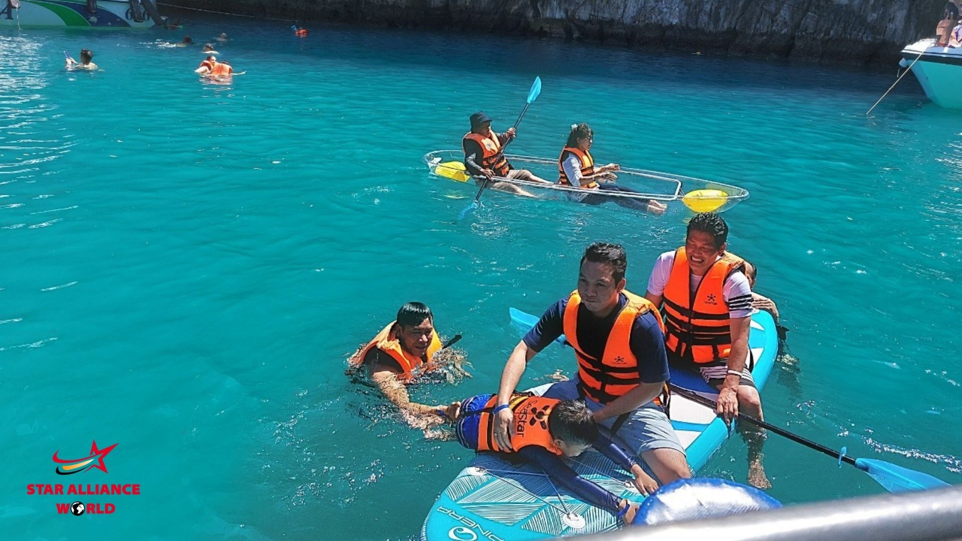 กิจกรรมพายเรือคายัค ณ อ่าวปิเละ