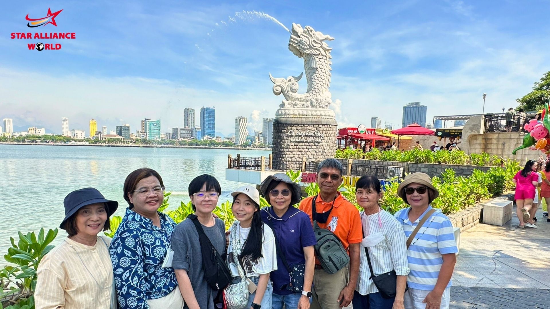 รูปปั้นปลามังกร