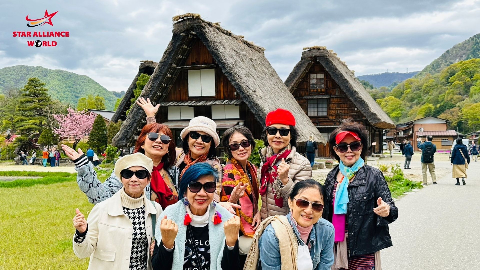 หมู่บ้านมรดกโลก ชิราคาวาโกะ (Shirakawa-go)