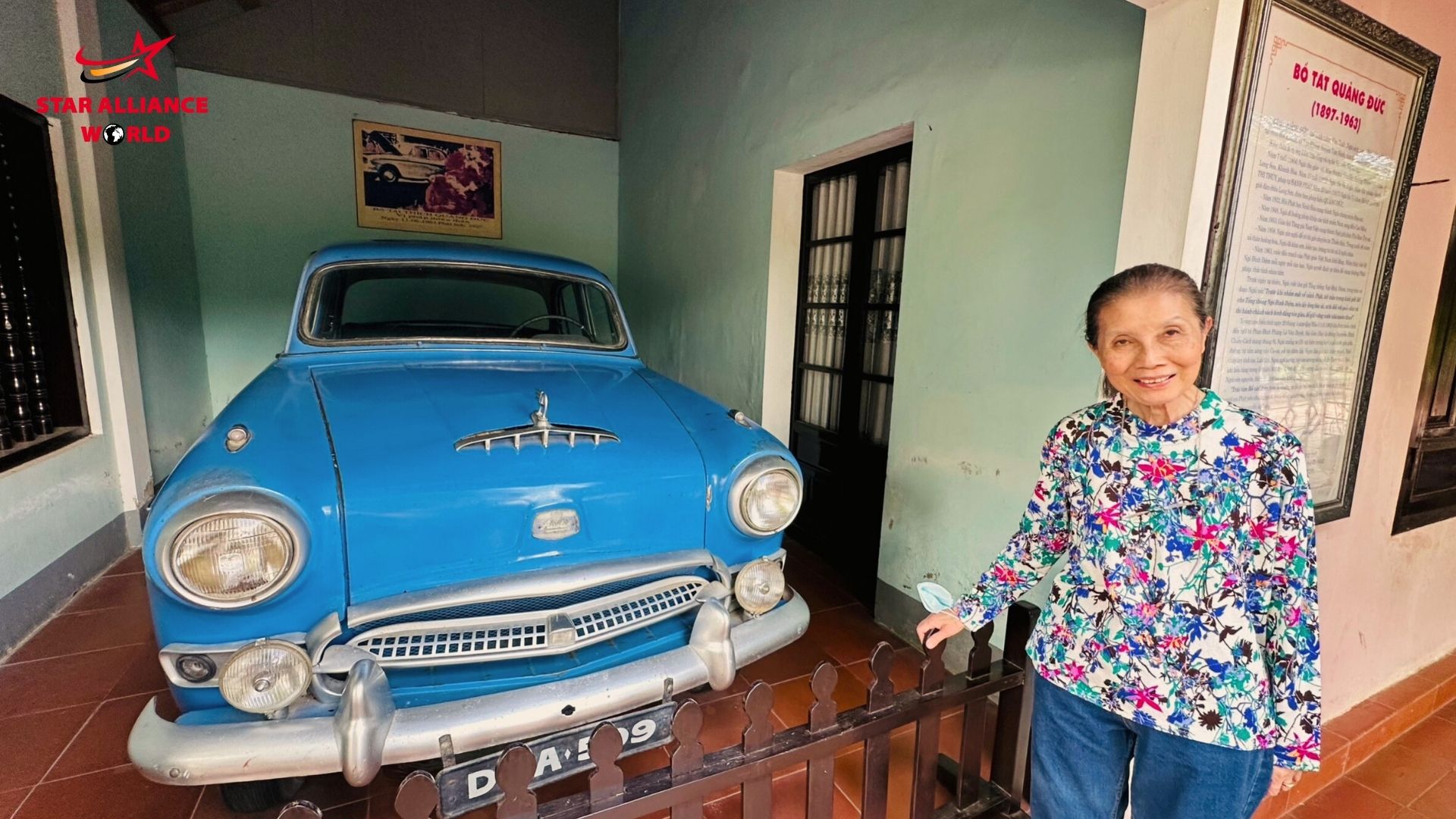 รถออสตินสีฟ้าคันประวัติศาสตร์