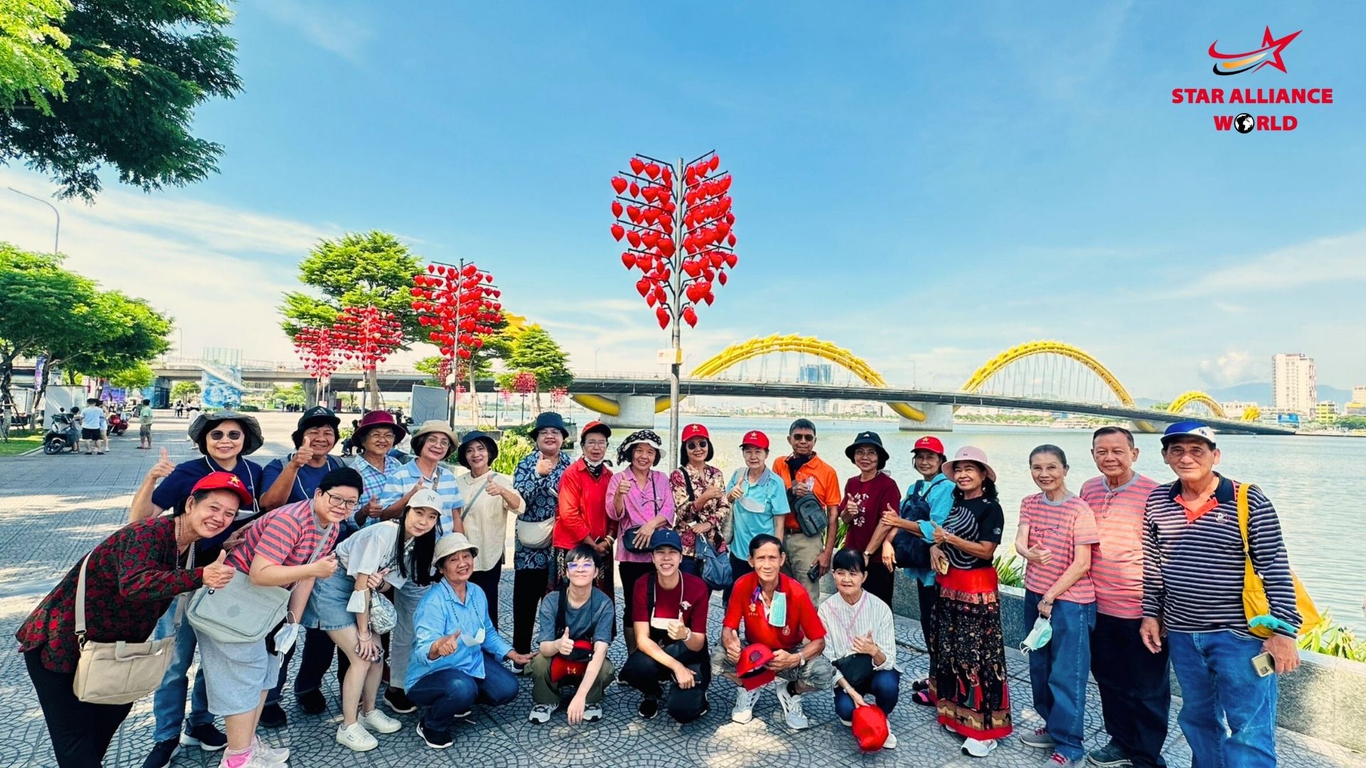สะพานแห่งความรัก ดานัง (Love Bridge Da Nang)